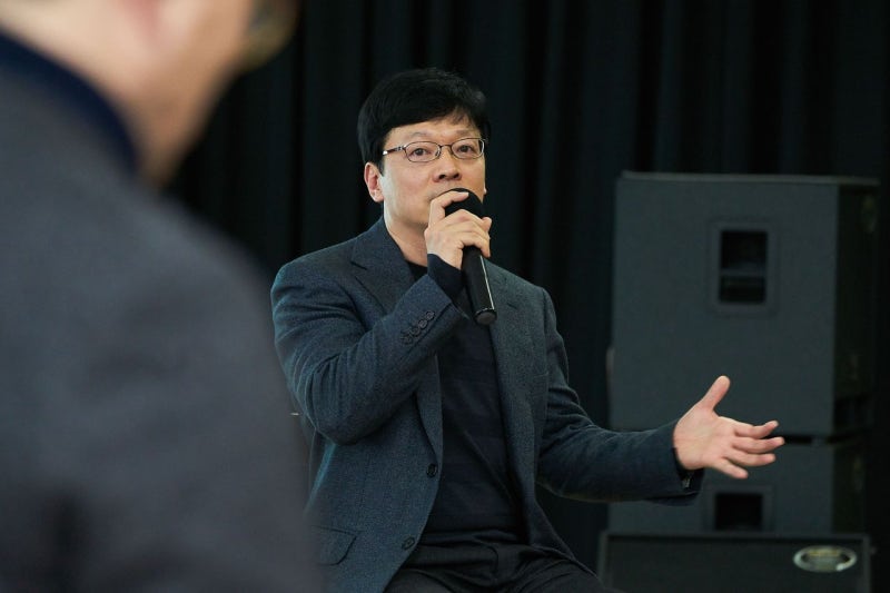 [속보] 스마일게이트 <b>권혁빈 이혼</b>…<b>재산분할</b> ‘2.5조원’ 역대 최대