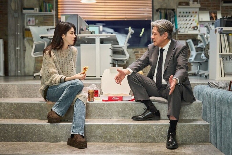 왕년 자랑 접고 나잇값 해라…‘인턴’ <b>최민식</b>이 보여준 진짜 어른 [송...