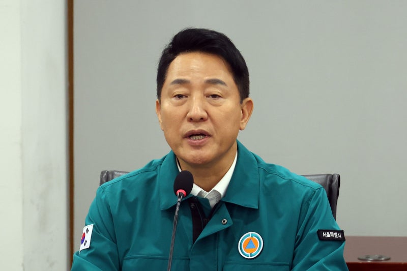 오세훈 “서울 <b>집값</b> 상승이 내탓? 대통령 머릿속부터 리셋해야”