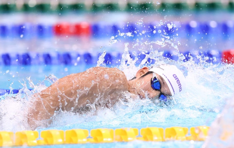 <b>김영범</b>, 자유형 100ｍ 판잔러에 0.04초 차 <b>은메달</b>…황선우는 銅