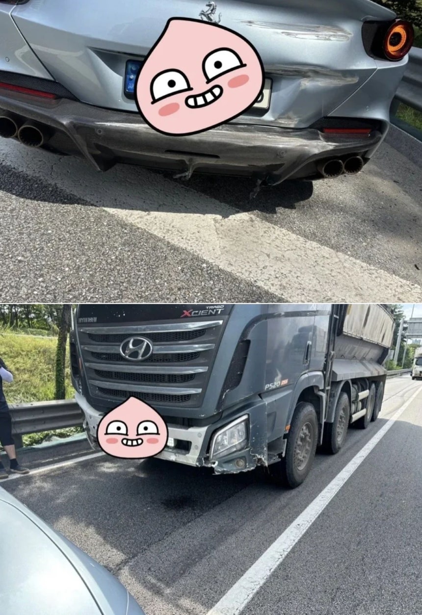 40대 화물차 기사 A씨가 공개한 사고 당시 모습.페라리 차량 뒷부분과 A씨가 운전한 화물차 앞부분에 사고 흔적이 남아 있다.사진 당근 카페 캡처
