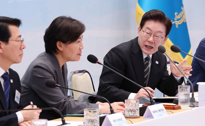 李 “<b>농지 전수조사</b>, <b>송미령</b> 제안…농어민 불이익 주려는 것 아냐”