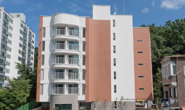 휠체어도 고령자도 불편없게 설계…최장 10년까지 산다