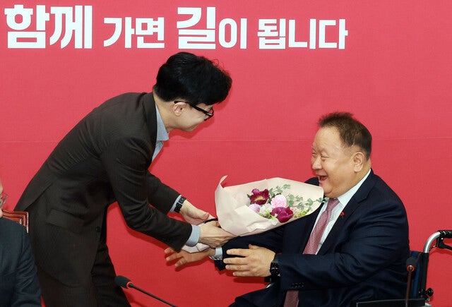 당적 3번 바꾼 <b>이상민</b> “윤 정부 성공 위해 총선 승리”