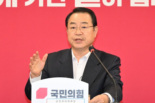 국힘 <b>공관위원장</b> “한동훈의 ‘<b>김경율</b> 공개 지지’, 절차적으로 오버”