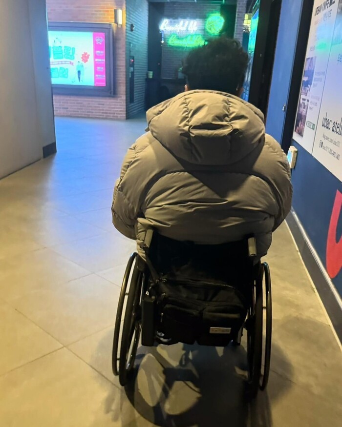 강원래가 영화관 못 들어간 이유…좌석 1%가 <b>장애인</b>석인데도
