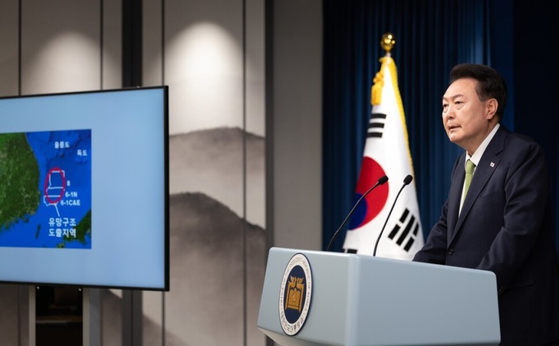 <b>민주</b> “윤, 4년간 ‘법인 박탈’ <b>액트지오에</b> 사업 맡긴 과정 공개하라”