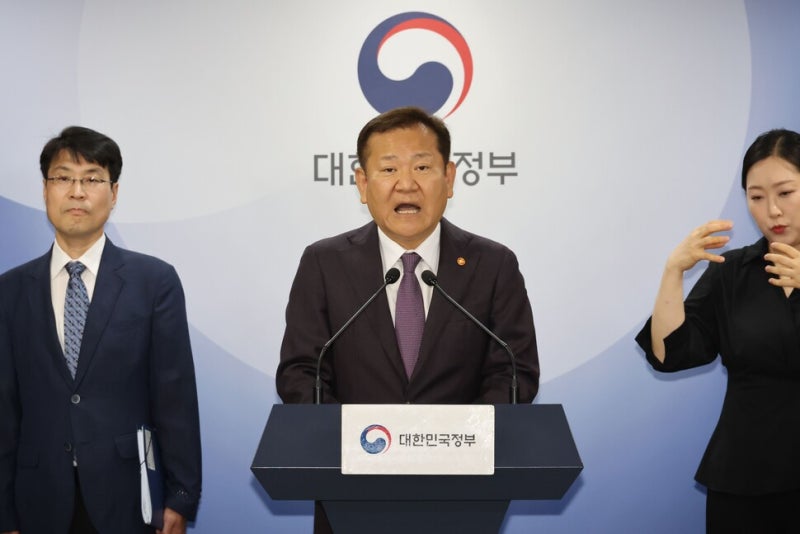부총리급 <b>인구전략기획부 신설</b>…정무장관 ‘끼워넣기’ 부활