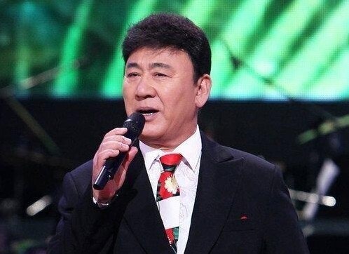 ‘봉선화 연정’ <b>가수 현철 별세</b>…향년 82