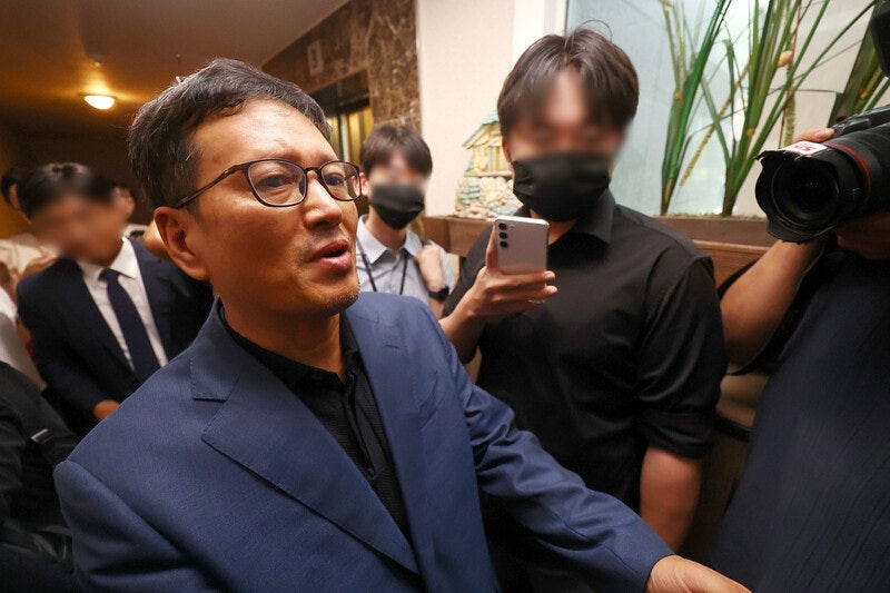 검찰, <b>티메프</b> 전격 <b>압수수색</b>…영장에 ‘1조 사기·400억 횡령’ 적시