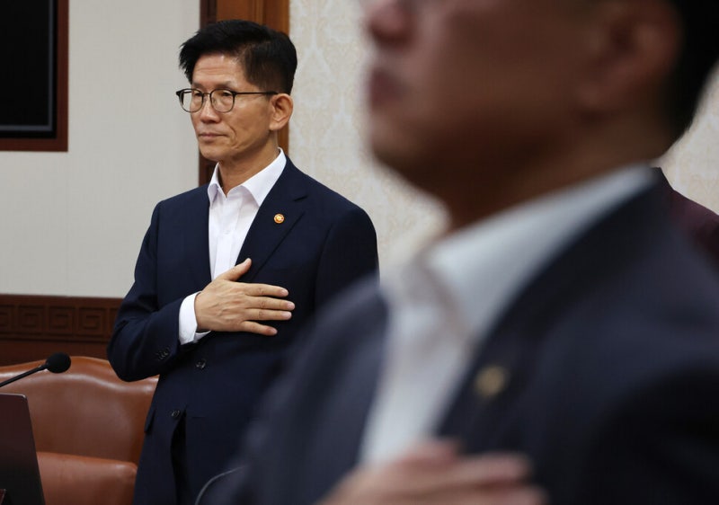 <b>김문수</b> 노동장관, <b>코로나</b> 현장예배 강행 ‘유죄’ 선고