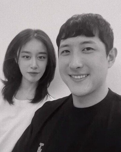 <b>티아라 지연</b>·<b>황재균</b> “서로 다름 극복 못해, 별거 끝 이혼 절차”