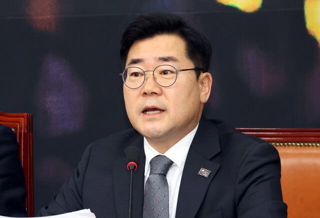 ‘칼이라도 써서 막아라’ 윤석열에…<b>박찬대</b> “남미 마약 갱 두목이냐”