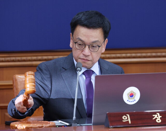 최상목 대행 ‘<b>고교 무상교육</b> 국비 연장’ <b>거부권</b>