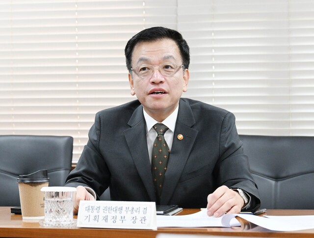최상목, 내일 임시국무회의서 ‘<b>명태균 특검법</b>’ <b>거부권 행사</b>할 듯