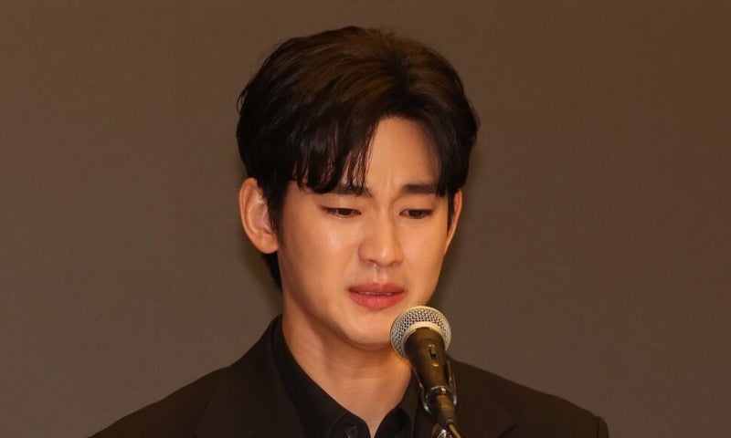 김수현 “김새론 20살 때 교제…120억 손배소 유족·<b>가세연</b>에 제기”