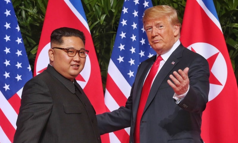 <b>트럼프</b> “<b>김정은</b>과 무언가 할 것…좋은 관계로 <b>소통</b> 중”