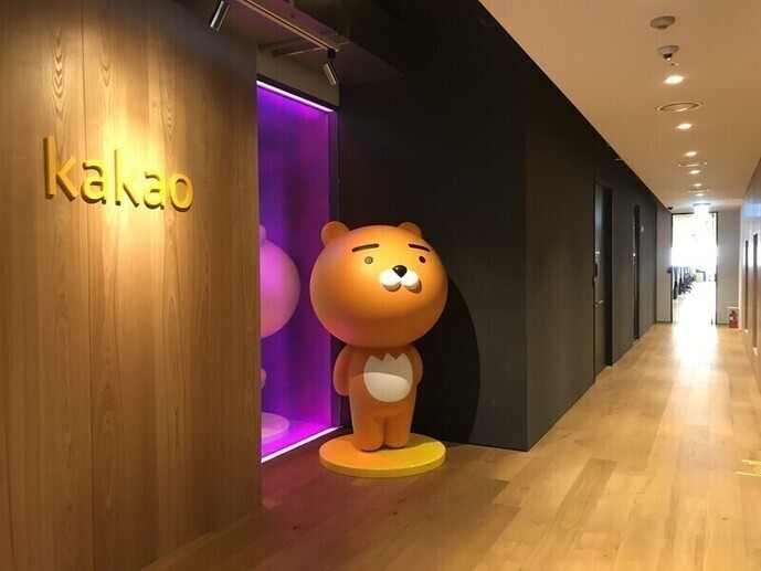 카카오, 카카오엔터 매각 추진…AI 투자 ‘실탄’ 확보 나서나