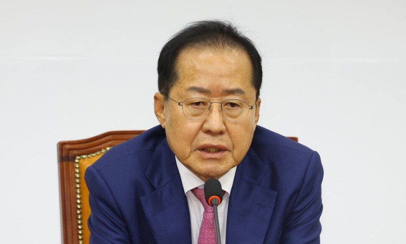 <b>대선</b>출마 <b>홍준표</b> “<b>이재명</b> 심판해야”…베네수엘라 ‘비하’까지