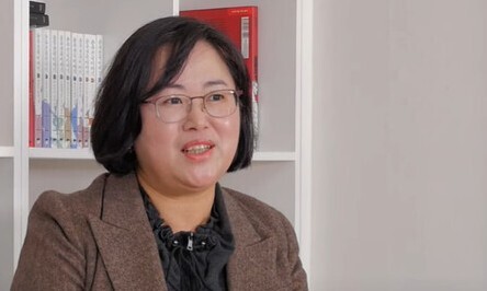 [단독] ‘불출석 패소’ 권경애 적반하장…“위자료 9천만원 못 줘”