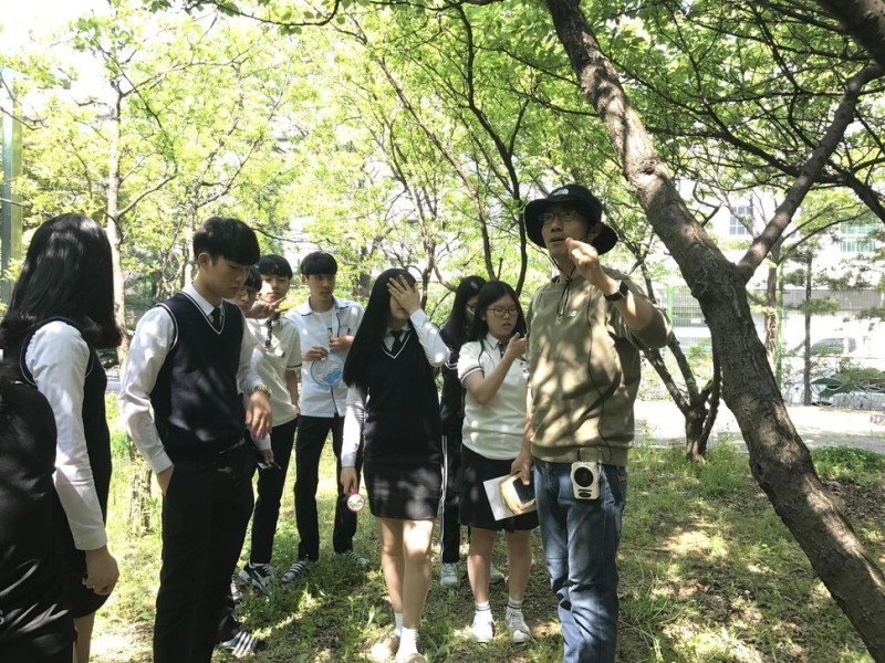 “환경이 우리 삶과 긴밀하게 연결돼 있음을 먼저 알려주세요”