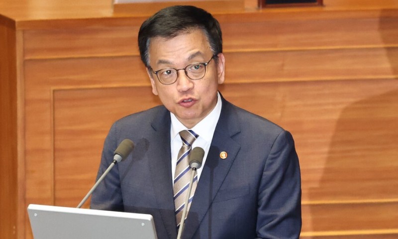 정부 추경 ‘10조→12조’ 증액…민주 “15조로” 요구 낮춰 절충 주목