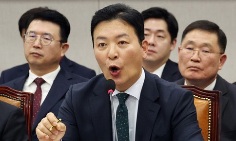 대통령경호처 차장 사퇴