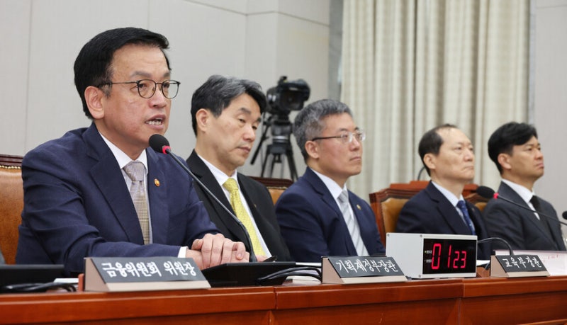 [사설] 추경 ‘찔끔’ 증액, 국회 심의에서 15조 이상으로 늘려야