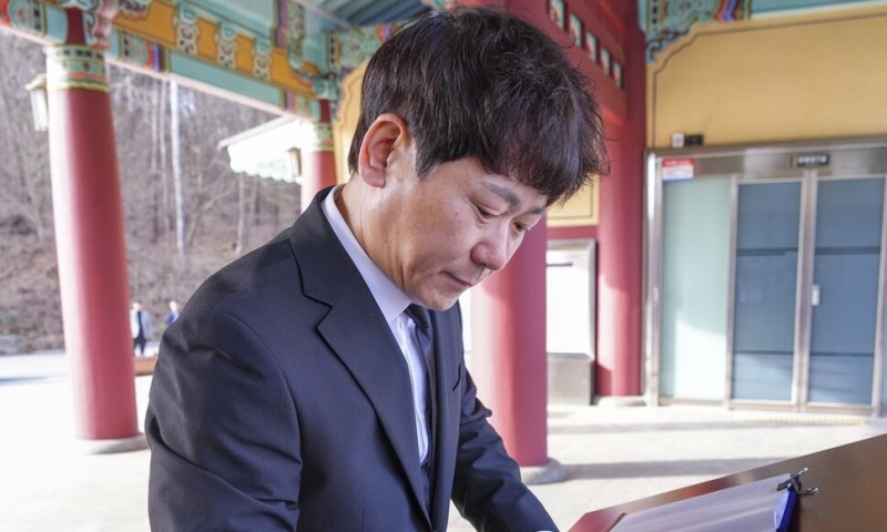 광주 문화경제부시장, 1년여 만에 또 사직…‘정치 입문 대기소’ 전락