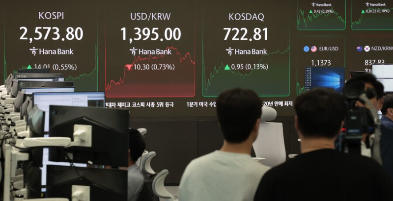 순익 늘어도 주가 하락…내란 여파에 ‘코리아 디스카운트’ 심화