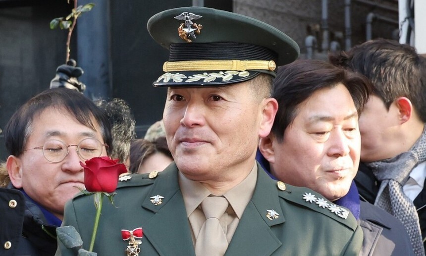 해병대 채아무개 상병 순직 사건과 관련해 항명과 상관명예훼손 혐의로 기소된 박정훈 전 해병대 수사단장이 지난 1월9일 오전 서울 용산구 중앙지역군사법원에서 열린 1심선고공판에 출석하고 있다.신소영 기자 viator