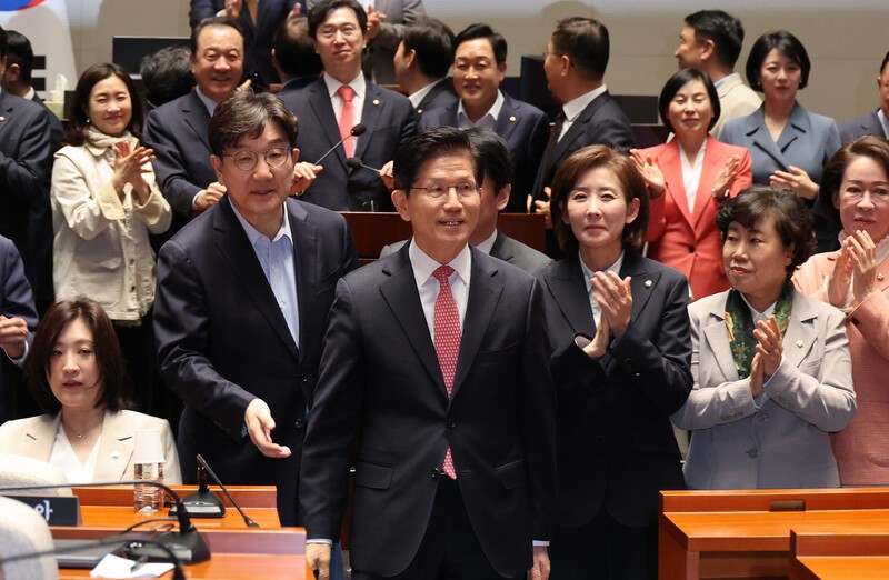 막장극이 끝나고 난 뒤 [뉴스룸에서]