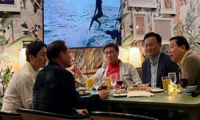 하와이 특사단 “<b>홍준표</b>, <b>김문수 적극 지지</b>…‘문수형’이라 불러”