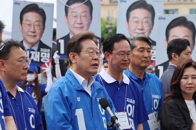 이재명 “<b>리박스쿨 댓글</b> 조작은 <b>내란</b>…국힘 관련성 확고하게 있다”