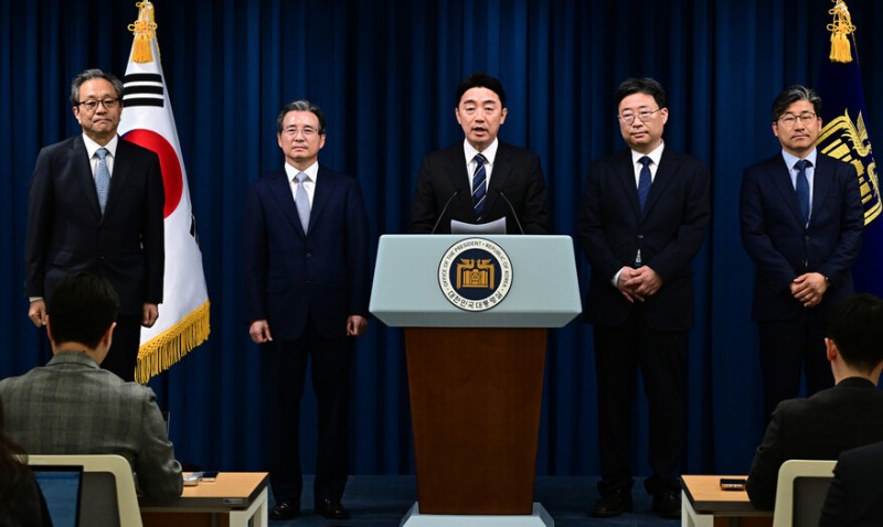 [사설] 일본식 장기 불황 초입, 새 성장전략·격차완화로 뚫어야