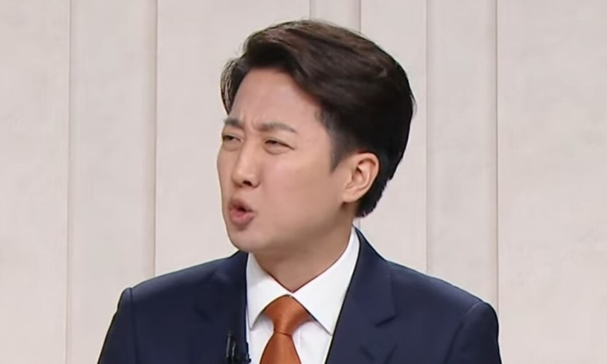 이준석 개혁신당 의원.&#160; 에스비에스(SBS) 유튜브 갈무리