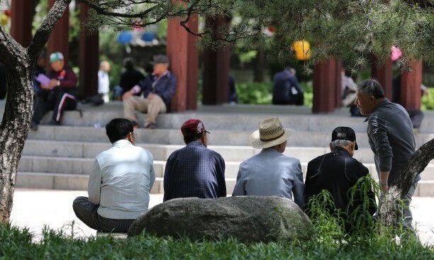 60살 이상 고령 취업자 사상 처음으로 700만명 넘어
