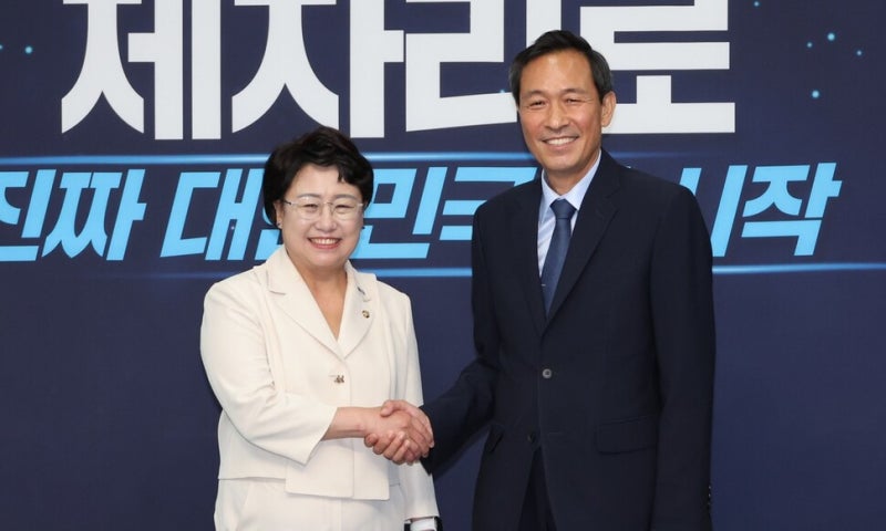 조국 사면 운 뗀 혁신당…<b>우상호</b>에 “<b>정치</b>검찰 피해자 명예회복 필요”