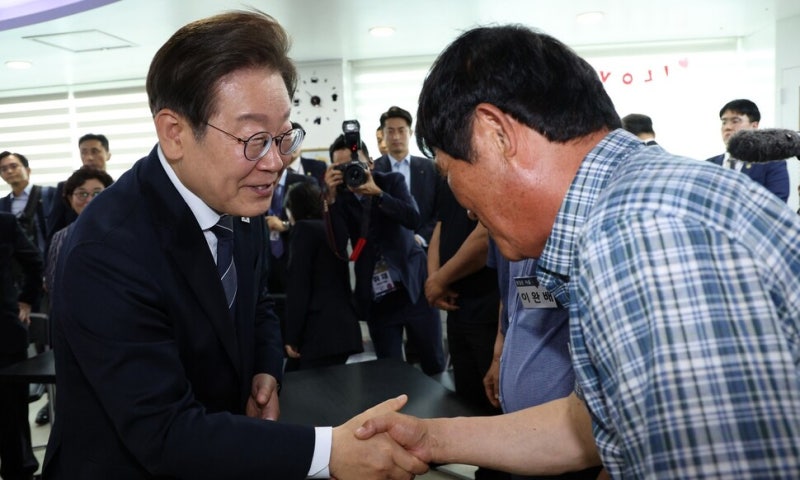 이 대통령, <b>대북전단 살포 처벌</b> 대책 지시…“엄중 조치하겠다”