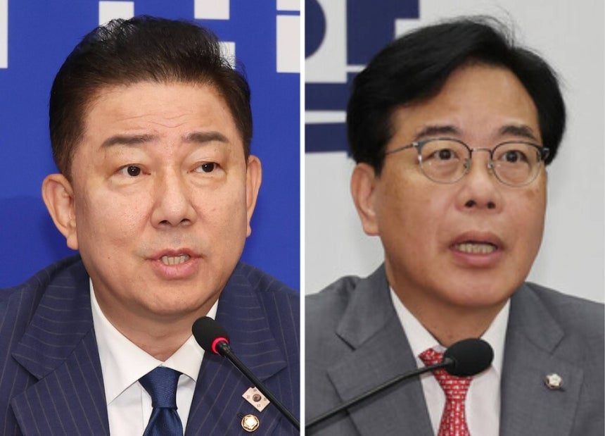 더불어민주당 김병기 당 대표 직무대행 겸 원내대표(왼쪽)가 20일 국회에서 열린 최고위원회의에서 발언하고 있다. 연합뉴스. 송언석 국민의힘 원내대표(오른쪽)가 20일 국회에서 열린 원내대책회의에서 발언하고 있다. 신