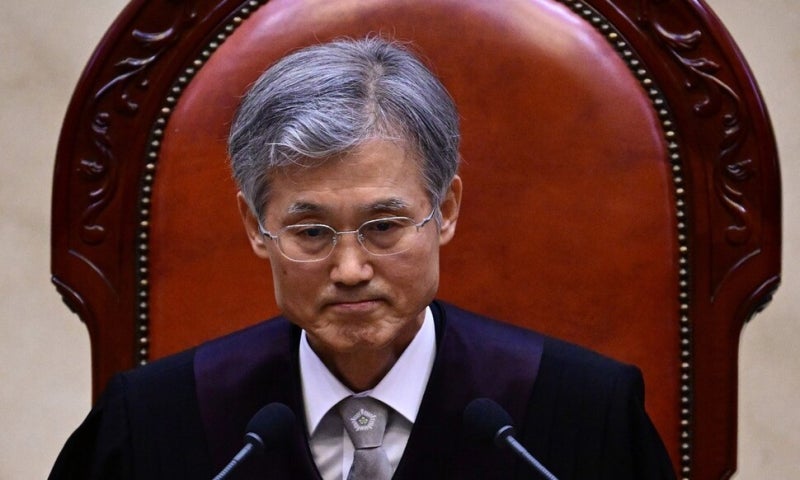 전국<b>법관</b><b>회의</b> ‘조희대 논란’ 결론 못 냈다…5개 안건 다 <b>부결</b>