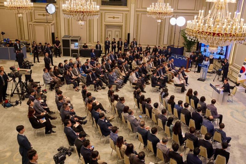 이 대통령 “지역소멸위기 정도 비례 분배”…해수부 부산 이전 의지 재확인