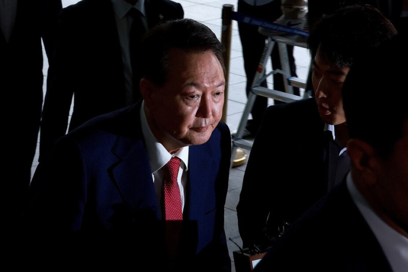 내란특검, 수사 18일 만에 윤석열 구속영장 청구 ‘속전속결’