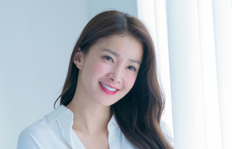 배우 <b>이시영</b> “이혼 전 냉동해둔 <b>배아</b>로 임신, 온전히 제 결정”