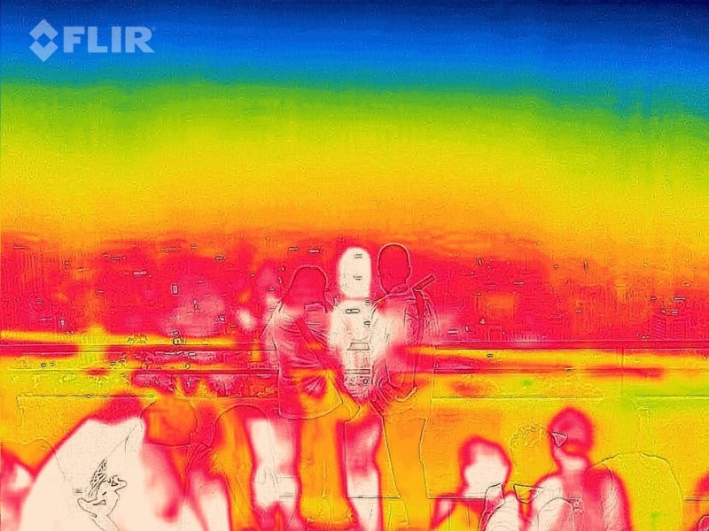 폭염특보에도 <b>에어컨</b> 끈 <b>초등학교</b>…“운영비 부족할까봐”