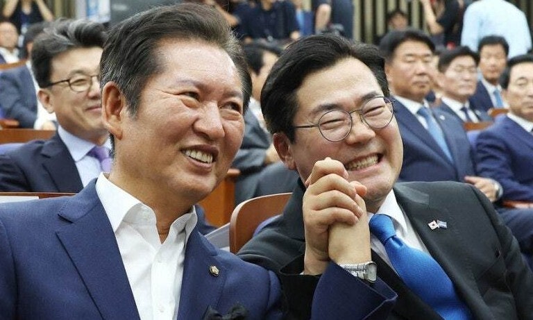 <b>박찬대</b>·<b>정청래</b> 민주 대표 출사표...정 “싸움은 제가”·박 “함께 통합...