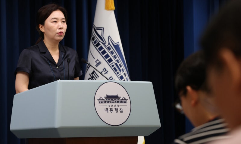 [속보] 대통령실, <b>강선우 임명 강행</b> 수순…“청문보고서 재송부 요청”