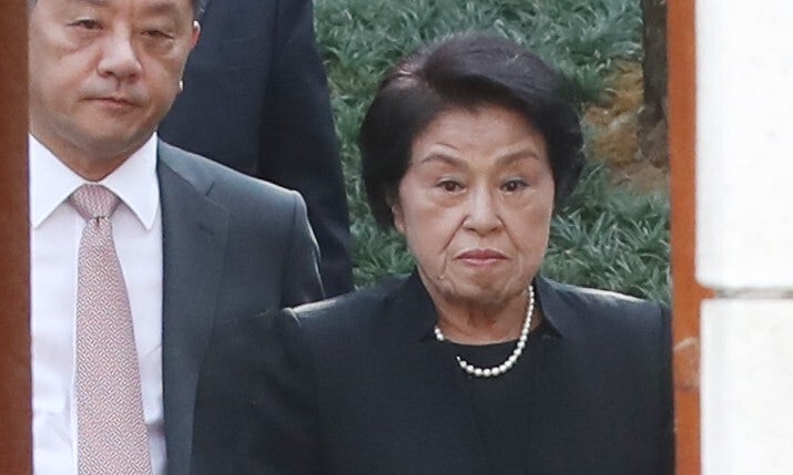 <b>대통령실</b> “이명박·박근혜·이순자 국민 임명식 <b>초청</b>…통합 행보”