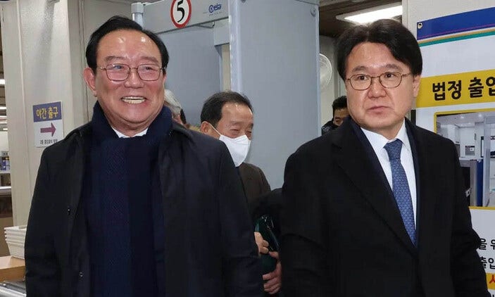 [속보] ‘<b>울산시장</b> 선거 개입 의혹’ <b>송철호</b>·<b>황운하</b> 무죄 확정