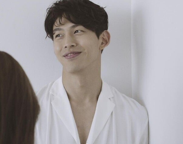 ‘UN’ 최정원, <b>스토킹 혐의</b> 입건…흉기 들고 여성 집 찾아가